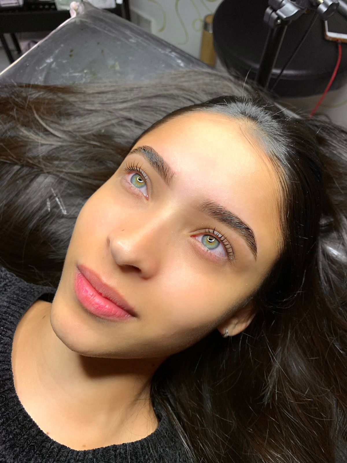 Lash Lifting e Design com Henna